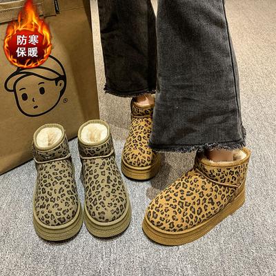 Женские зимние ботинки 2025 новая нескользящая универсальная леопардовая короткая голенище утолщенные теплые меховые цельнолитые хлопковые сапоги для Северо-Востока