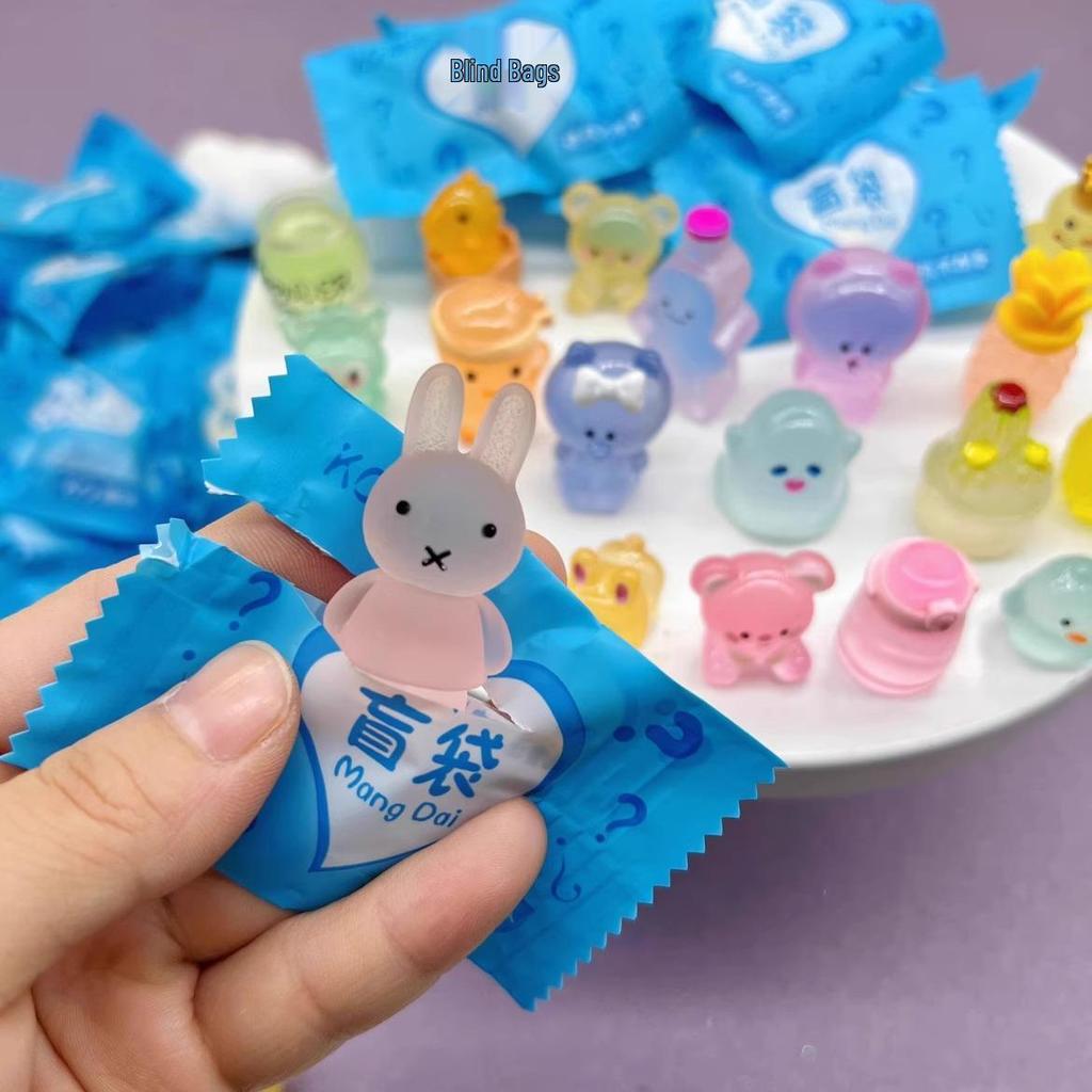 Мини Светящаяся Фигурка Животного в Слепом Пакете - Детская Подарочная Коробка Кукла