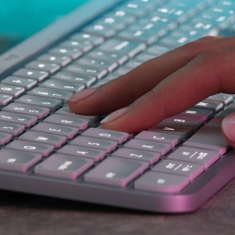 Беспроводная клавиатура Logitech MX Keys S с умной подсветкой
