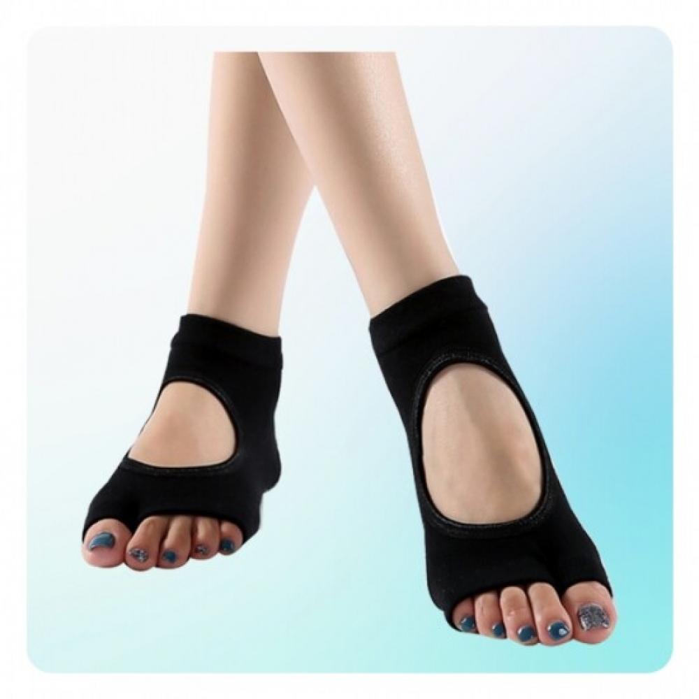 Shop Women S Non Slip pilateS Yoga SportS SockS wdmS wSo tS14699500