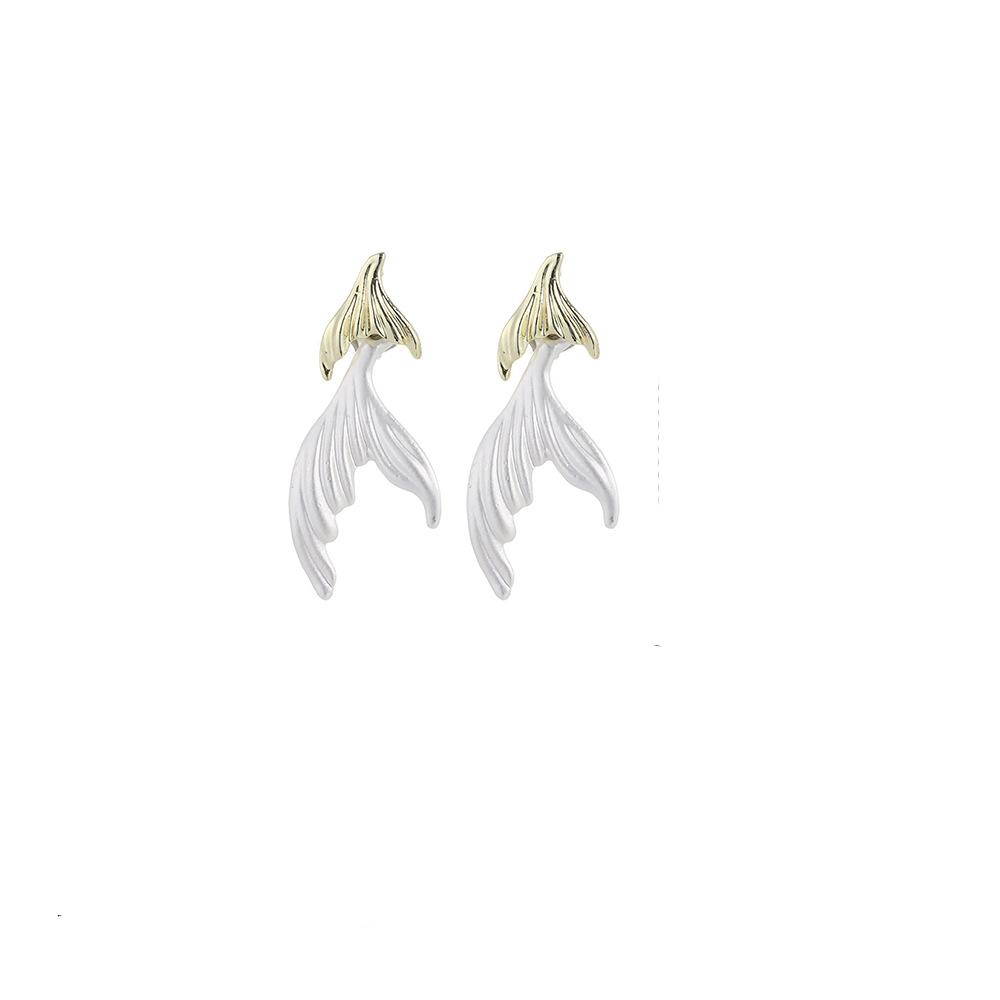 Mermaid Tail Earrings for Women Elegant Fish Tail Stud Earrings Unique Design Slimming Ear Jewelry