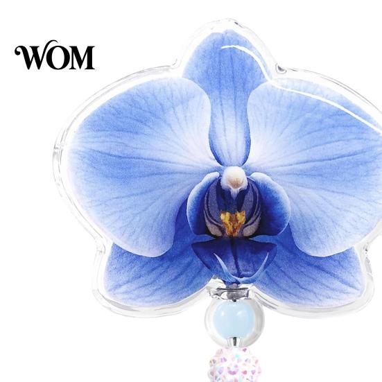 Quiet Rebound Retractable Badge Holder Cute Flower Reels, Nurse Reel Clip with Beaded Convenient One Handed Charm, Floral ID Name Card for Teacher