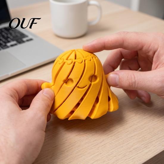 Unique Halloween Gifts 3D Printed Ghost Fidget Toy, Flexible Slippery Sensory Toy for Kids Adults, Funny Office Desk Gadgets Stress Relief Figurine