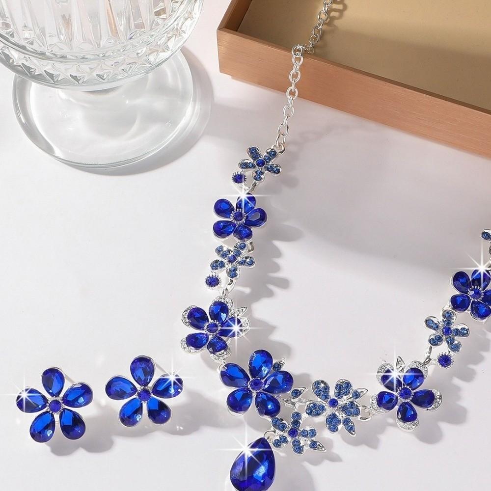 Exquisite Flower Pendant Necklace Genteel Temperament Women Jewelry Set Dating