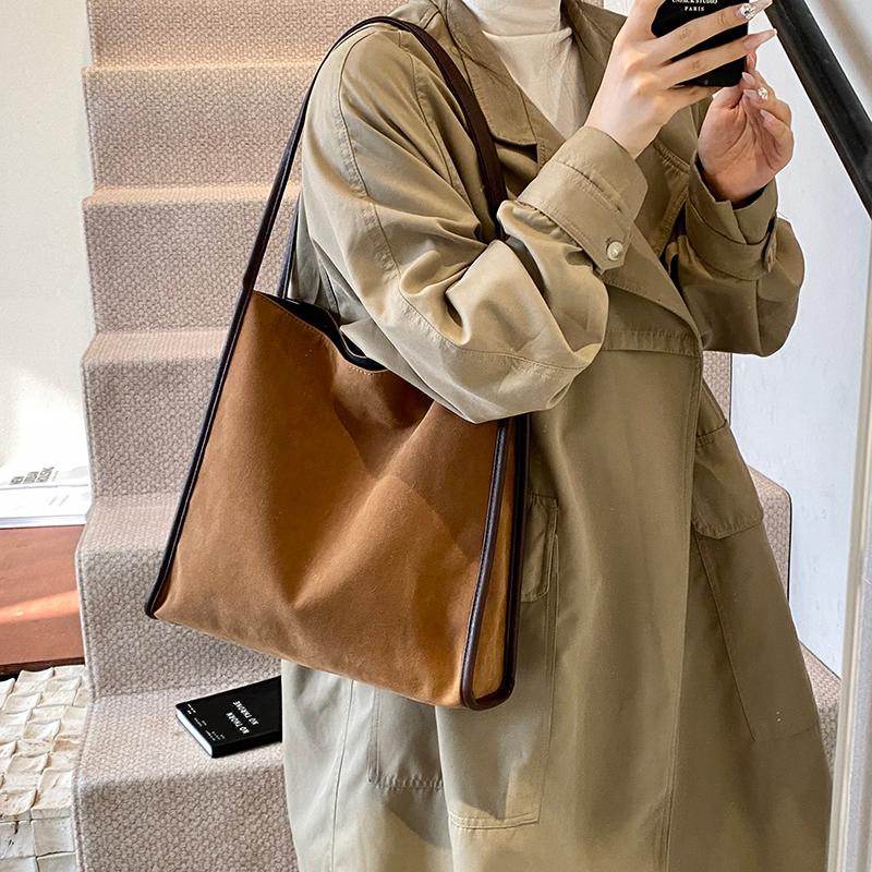 Зимняя простая модная женская сумка из ретро матовой замши большой емкости, однотонная сумка через плечо с креплением под мышкой