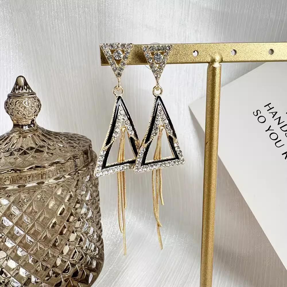 Геометрические серьги-кисточки Trend Temperament Тонкие серьги-украшения для ушей Женская мода Длинная версия