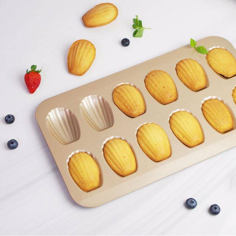 12-Hole Shell Design Cake Baking Pan Perfect for Holiday Dessert Making
