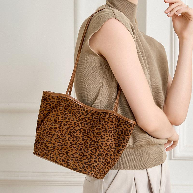 Сумка нишевая женская мода новая сумка через плечо леопардовый принт ретро стиль для通勤 высокого качества подмышечная сумка-тоут