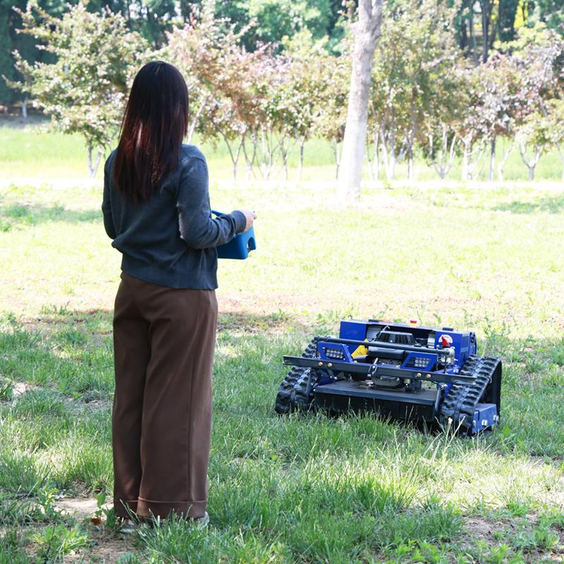 European Spot Orchard Farm Slope Weeding and Land Reclamation Remote Control Lawn Mower CE EPA Remote Control Lawn Mowing Robot