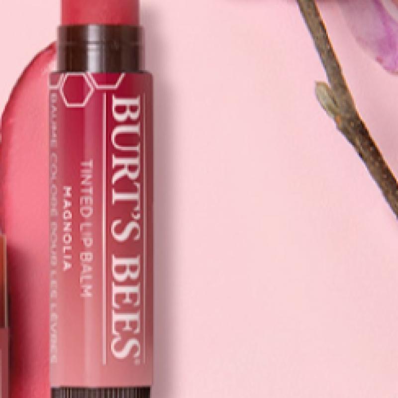 Burt S beeS Оттеночный бальзам для губ Магнолия 4,25 г