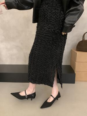 Французские ретро туфли Мэри Джейн с острым носком и тонким каблуком для женщин, новые модели осени 2025 года, с юбочным характером, каблук-рюмочка, две одинарные туфли