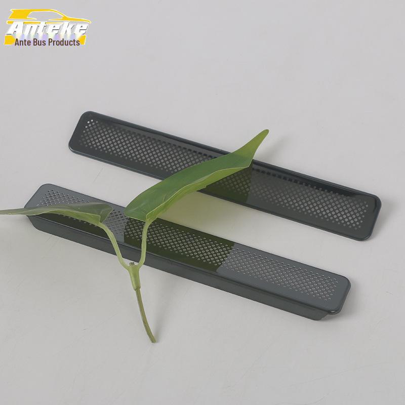 Geely 23 Boyue L пылезащитная панель для динамика под сиденьем