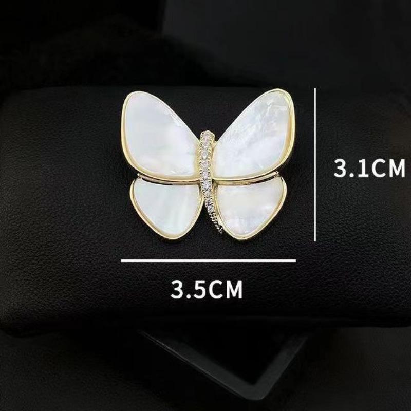 Brooch High-End Sense Niche High-End Women'S Silk Scarf Buckle Alloy Corsage Small Fragrant Wind Pearl Rhinestone High-End