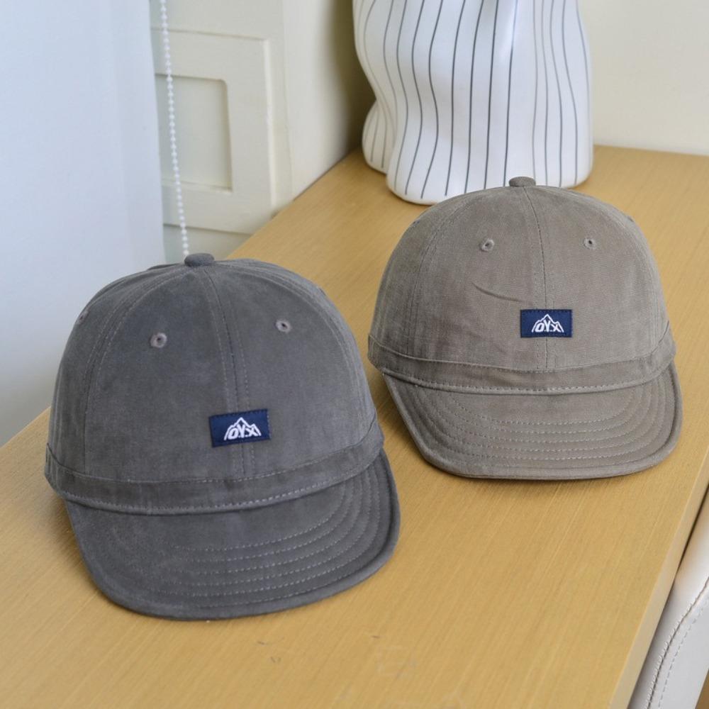 Japanese Casual Peaked Cap Cotton Men Baseball Cap Retro Short Brim Baseball Cap Women