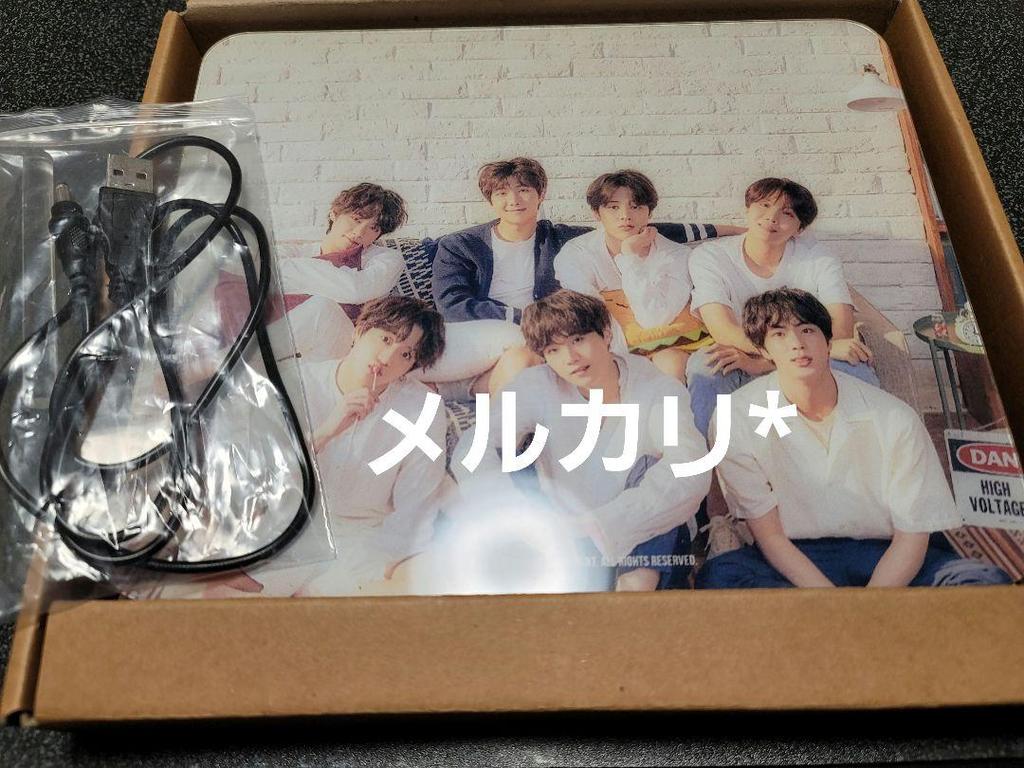 [USED] BTS Photo Cards, Trading Cards, Acrylic Stands, Badges, Flags