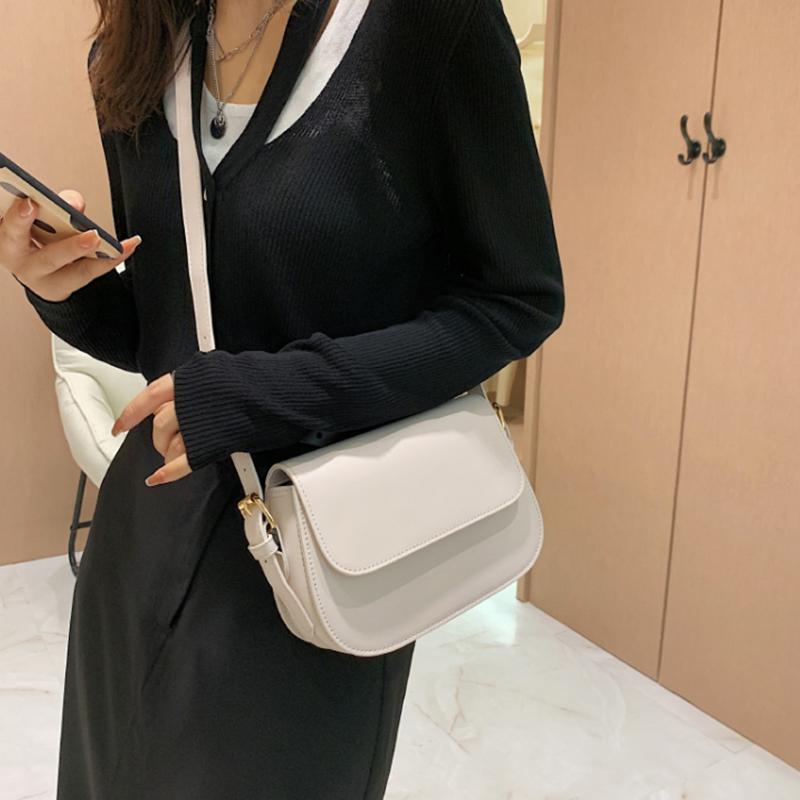 Классическая однотонная сумка на плечо высокого класса для женщин, нишевая сумка через плечо, модная маленькая квадратная сумка
