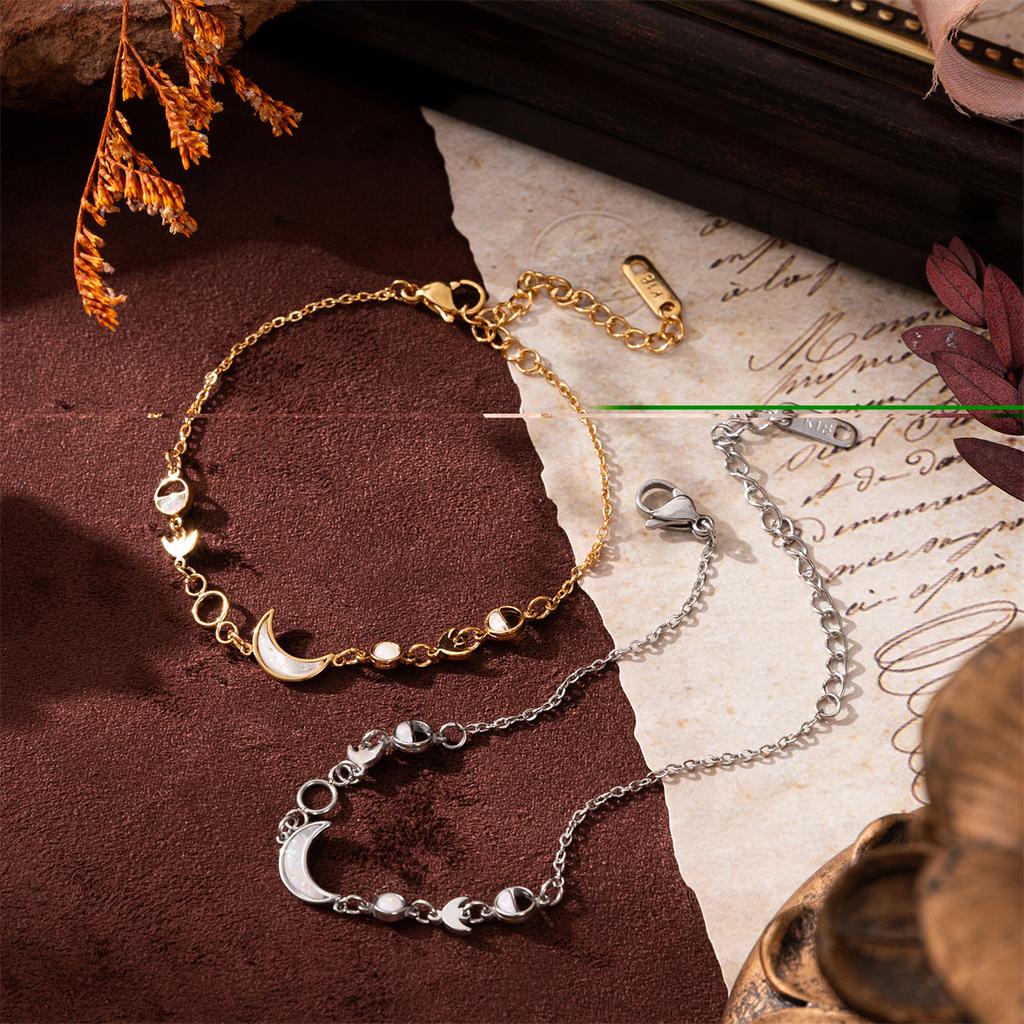 European and American Moon Crescent Gift Simple and Fashionable Gold Silver Bracelet Plated with 18k Gold Color Preserving
