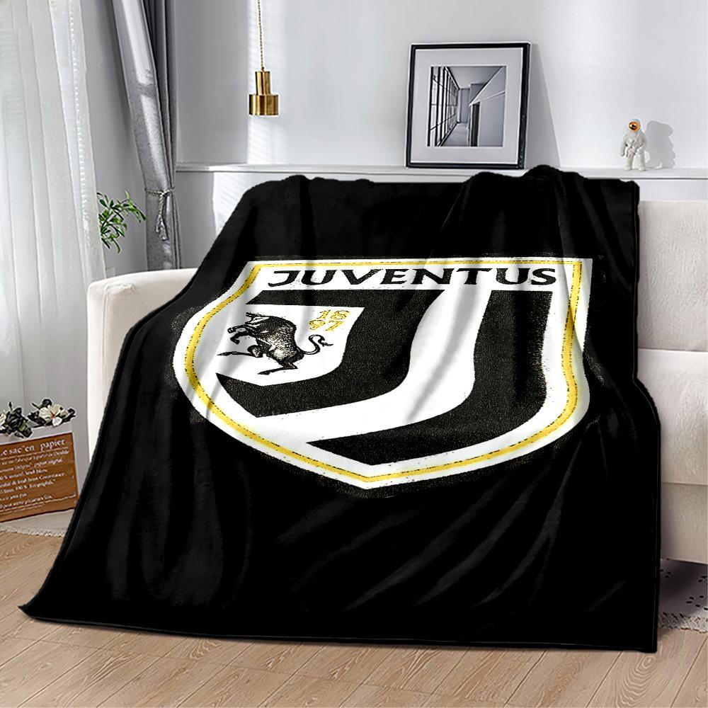 Juventus Blanket Soft Cozy Suitable For Livingroom Office Chair Bedding Allseason Use Warmthful Decor Ideal Gift For Friends Family Couples Picnic