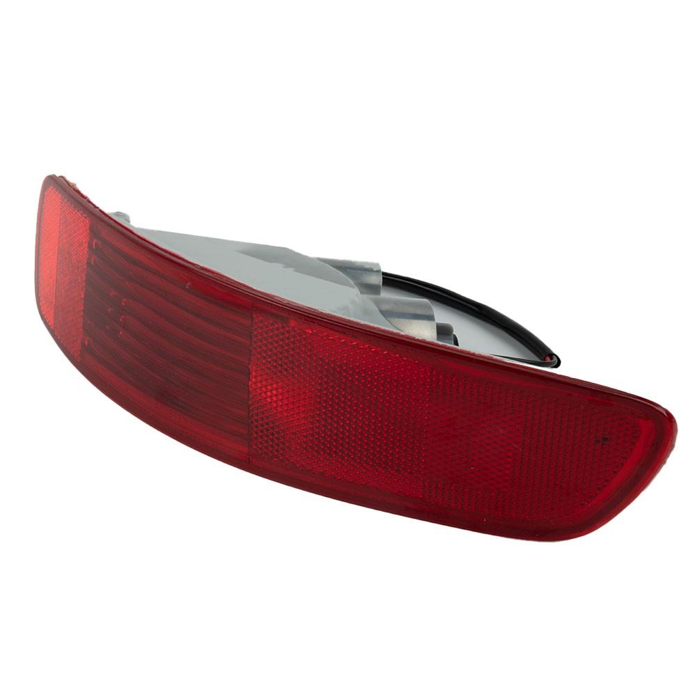 Mitsubishi Outlander 2007-2012 Задний фонарь и отражатель бампера