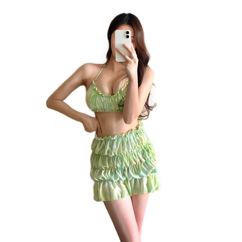 A Korean ins sexy bikini swimsuit for women with small breasts gathering fashionable floral hot spring swimsuit