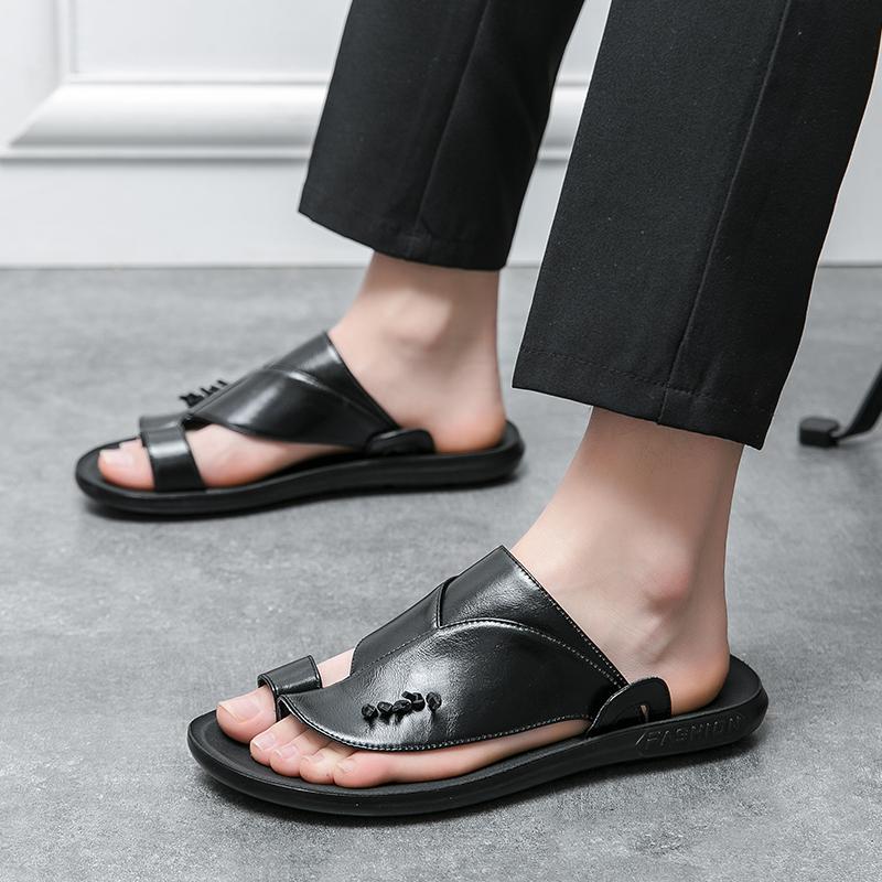 Slippers For Men Leather Outdoor Luxury Flats Summer Beach Soft Casual Outside Sandals For Mens Home Slipper Sandalias Shoes