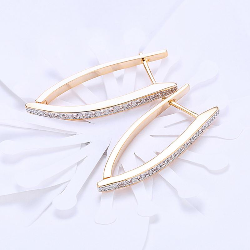 2023 New Arrival Cubic Zirconia Geometric Gold Color Big Hoop Earrings For Women Fashion Jewelry