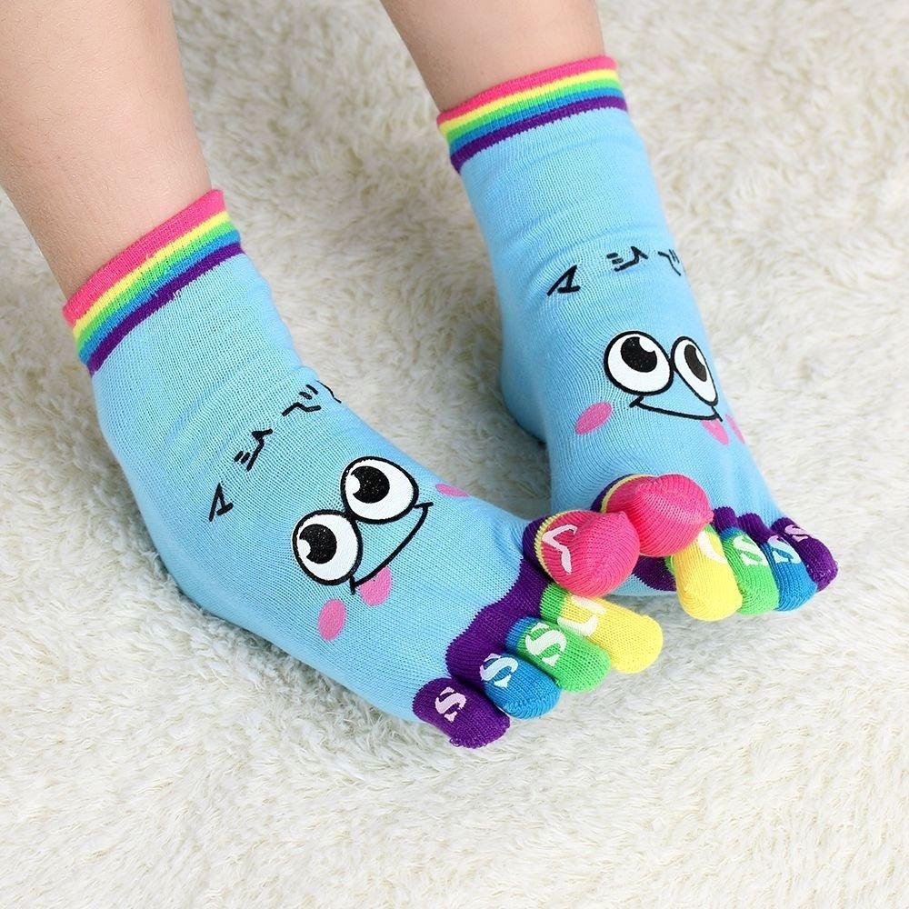 1 пара / 5 пар Мультяшные Милые Kawaii Улыбка Женские Носочки для Пальцев Повседневные 3D Арт Гольфы Новый Цвет Случайный!!