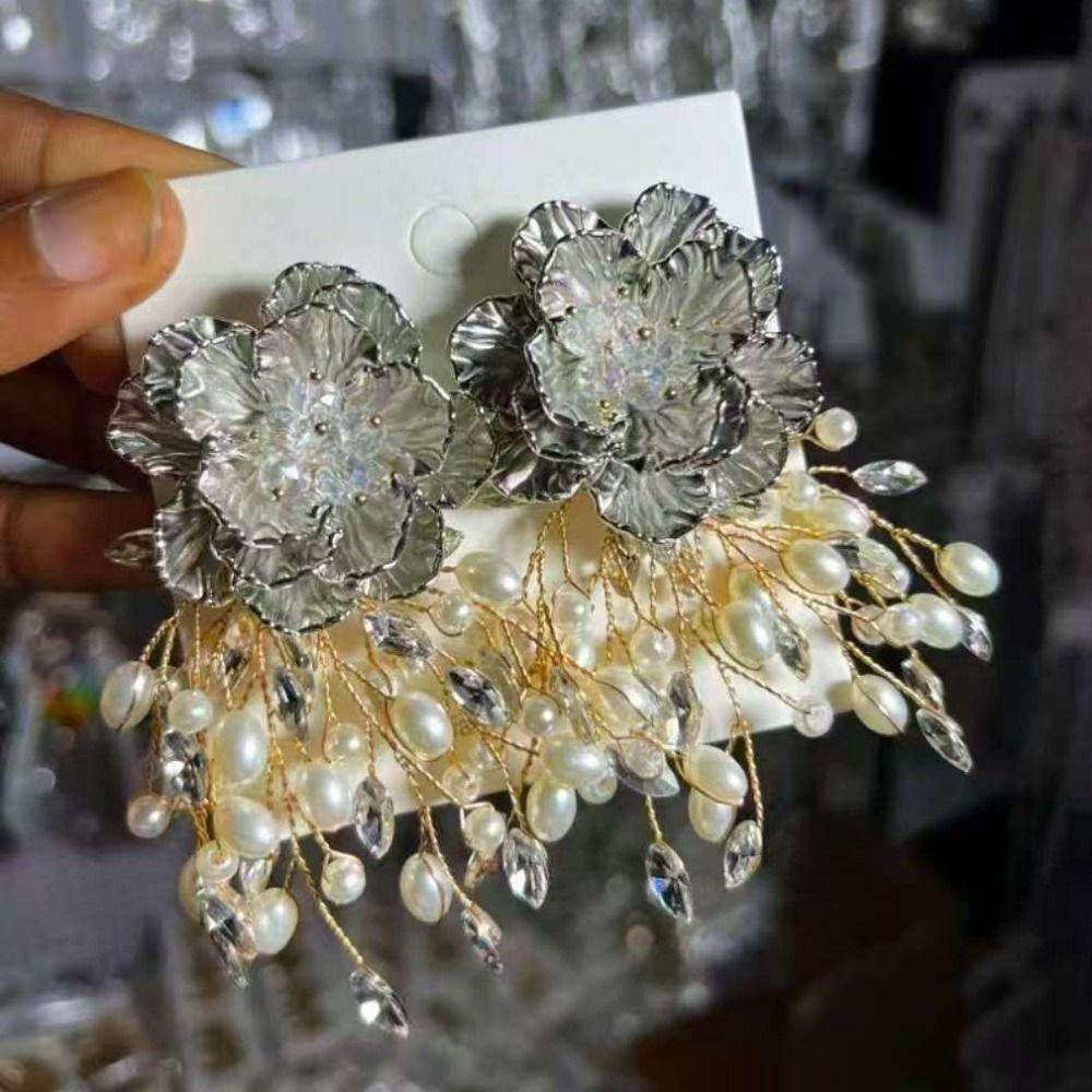 Sparkling Exaggerated Ear Studs Women's Accessories Beaded Peal Earrings Flower Earrings Party