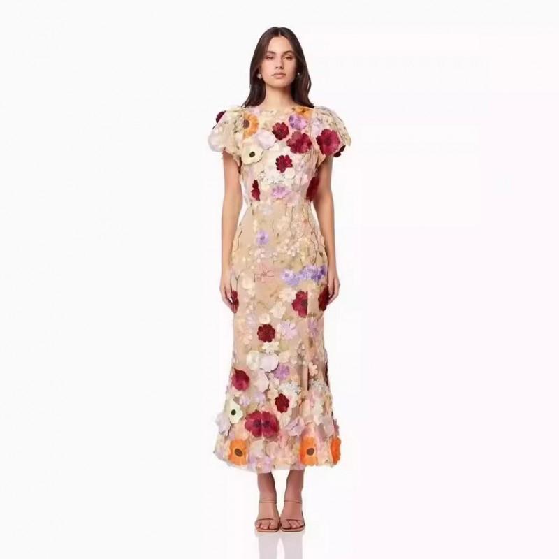 Elegant Floral Embroidered Fit-and-Flare Midi Dress With Puffed Sleeves High Waist Round Neck