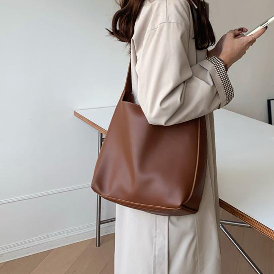 Yousheng Women Shoulder Bag Large Capacity Faux Leather Adjustable Straps Solid Color Great Load Bearing Magnet Zipper Closure Portable Lady Tote Bag