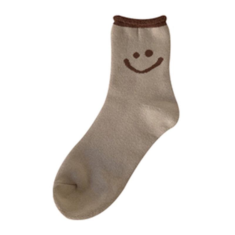 Теплые махровые носки женские плюшевые утолщенные средние носки-трубы модные милые универсальные носки-полотенце со смайликом