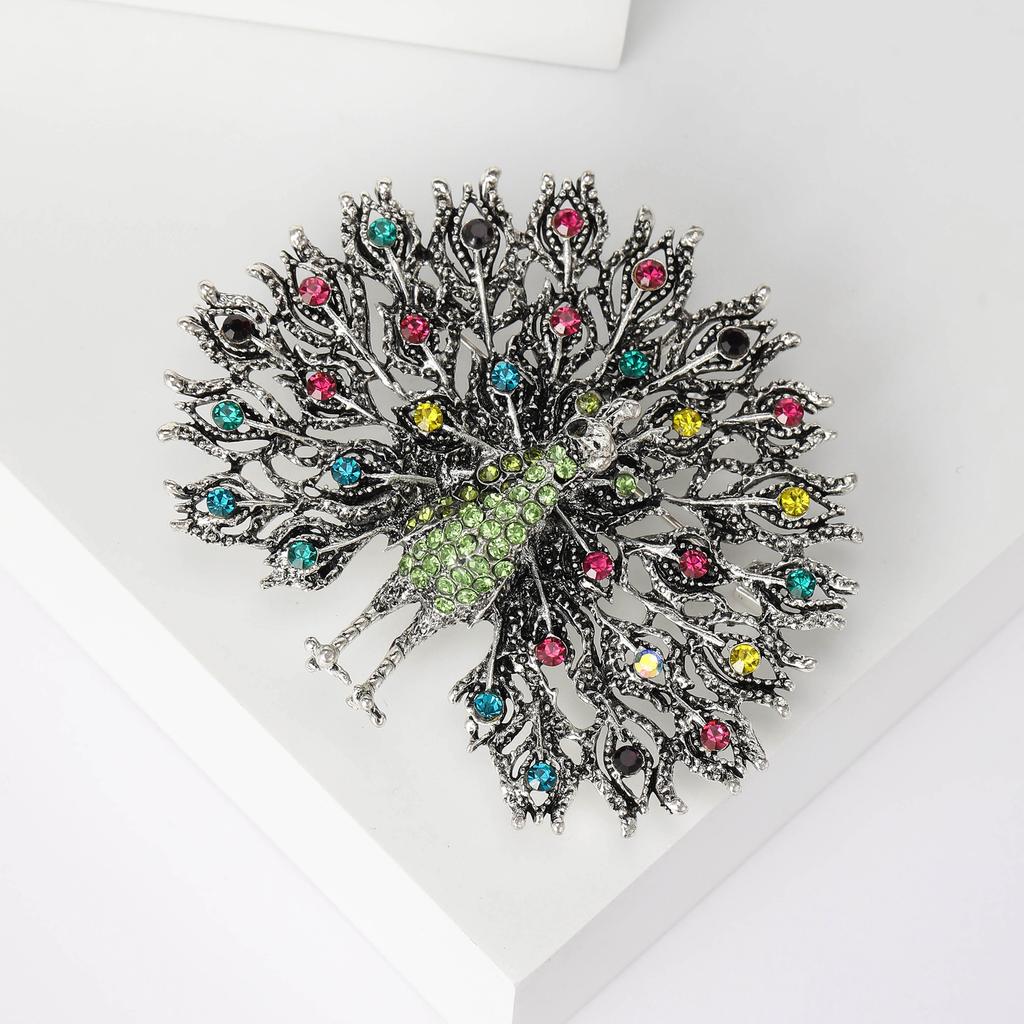 Mulitcolor Rhinestone Peacock Brooches Pins for Women Badge Jewelry Accessories