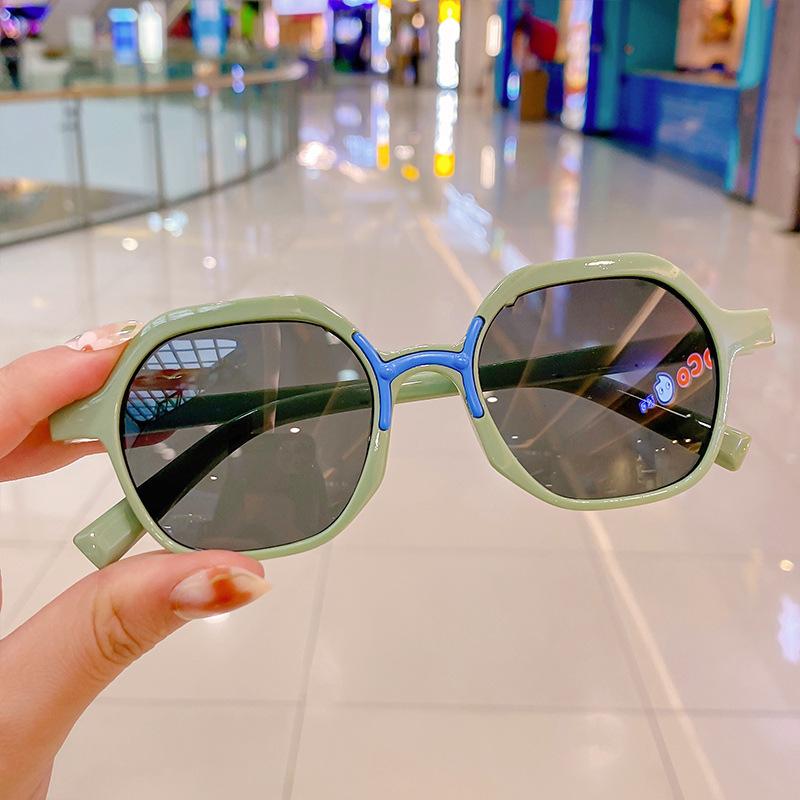 Детские очки для мальчиков и девочек Защита от ультрафиолета Детские повседневные игрушки Защита глаз Солнцезащитные очки Солнцезащитные очки для девочек