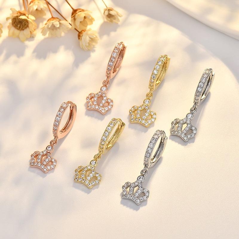 2026 Slightly Inlaid with Zirconium Exquisite Crown Earrings, Ear Buckles, Women's European and American Fashion High-end Sense Niche Earrings, Copper