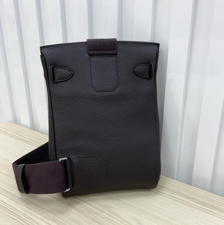 2025 Новый стиль Кожаная сумка Унисекс Сумка через плечо Высококачественная воловья кожа Одноплечевая диагональная сумка Универсальная сумочка Женская