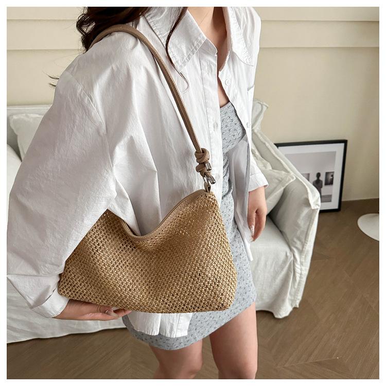 Woven Straw Tote Bag for Women Summer Beach Handbag with Zipper Closure KTB