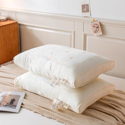 Домашняя подушка для отеля Гостиничная подушка Core B&B Перо Шелк Хлопок Подушка Core Nantong Домашний Текстиль