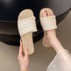 Плоские французские плетеные маленькие классные тапочки женская обувь верхняя одежда весна-лето 2025 новые мягкие подошвы пляжные сандалии с одним словом
