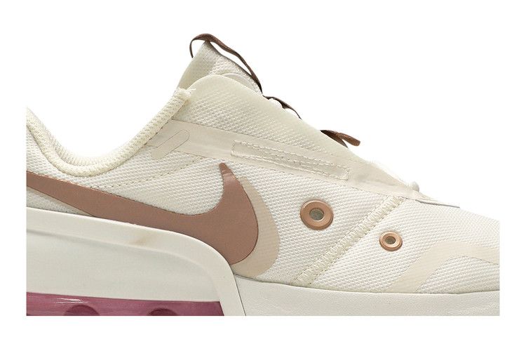 Женские кроссовки Nike Air Max Up Sail (Женский) Парус/Светлое коричневое дерево/Белый саммит/Красная бронза металлик