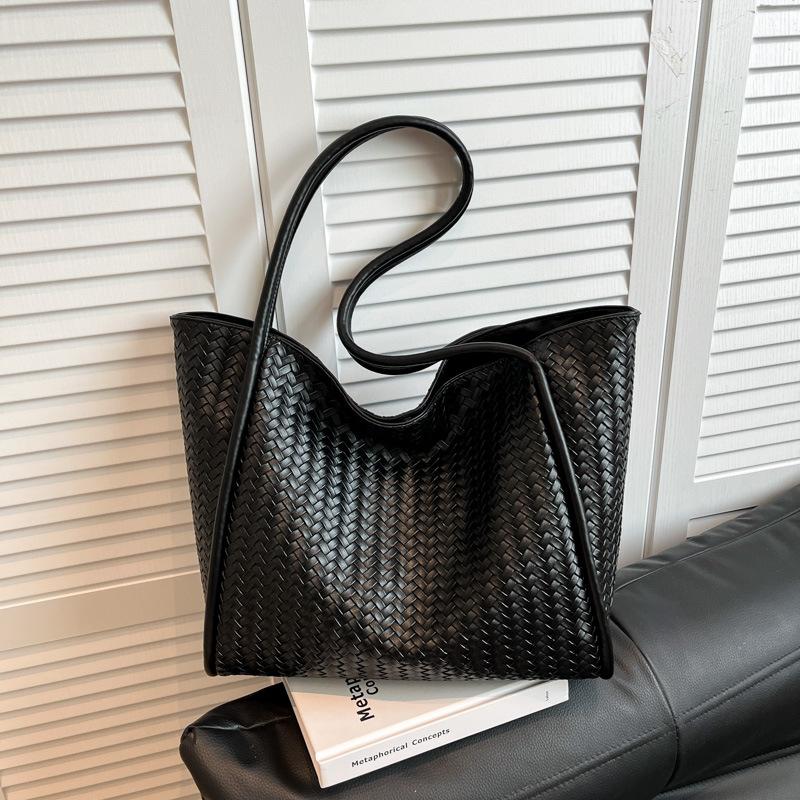 Женская сумка-тоут большой вместимости, женская новая высококачественная сумка через плечо 2025 года для работы, поездок, универсальная ручная сумка