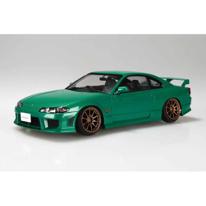 Aoshima Tuned Car No.105 1/24 S15 Silvia '99 Air Suspension Custom (Nissan) Plastic Model 7.3 inches