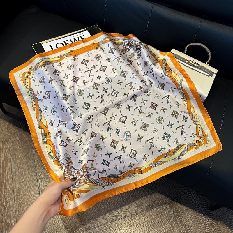 Temperament square scarf women's high-end small scarf summer neck protection scarf decoration spring and autumn versatile thin sunscreen 71 silk scarf