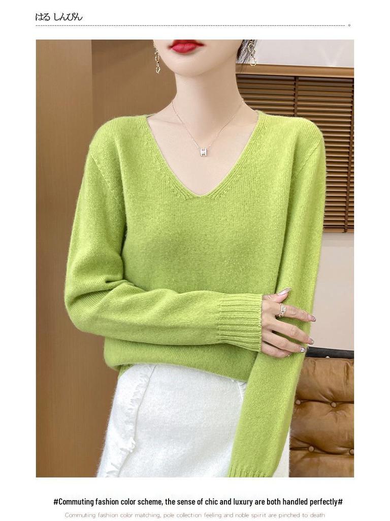 Minimalist 100% Wool V-Neck Sweater: Seamless, Solid Color, Long Sleeve, New Women's Knit