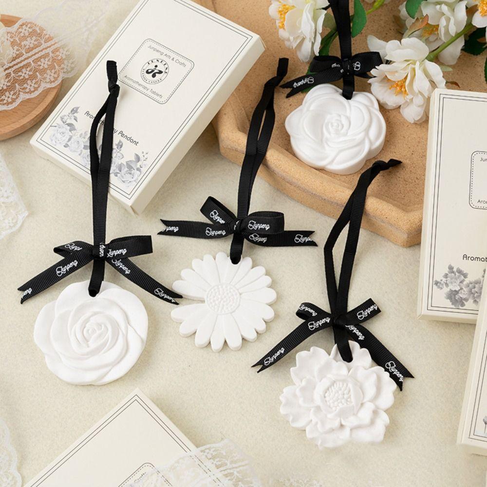 Cherry Blossom Plaster Car Perfume Pendant Gypsum Air Freshener Pendant Aromatherapy Wax Tablets