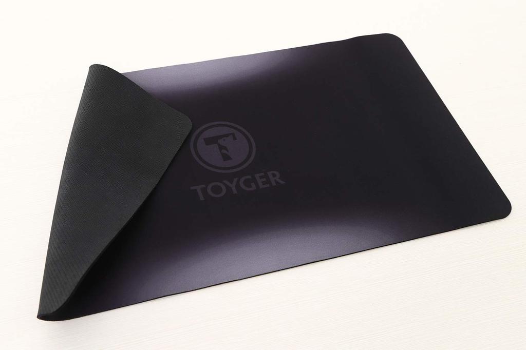 TOYGER Компактный игровой коврик Длина прибл.. 23см ТИП1 Черный