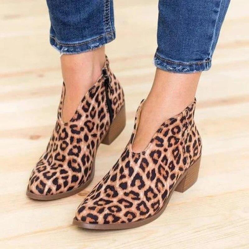 Plus Size New Ladies Leopard Print Thick Heel Women Boots Fashion Thick Sole Warm Ankle Boots Retro Botas Femininas 2023