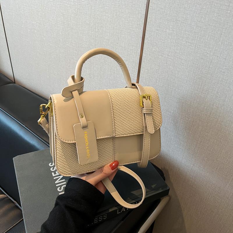 2025 new contrasting color retro portable small square bag female Sen Meng fashionable texture shoulder bag personalized commuter messenger bag