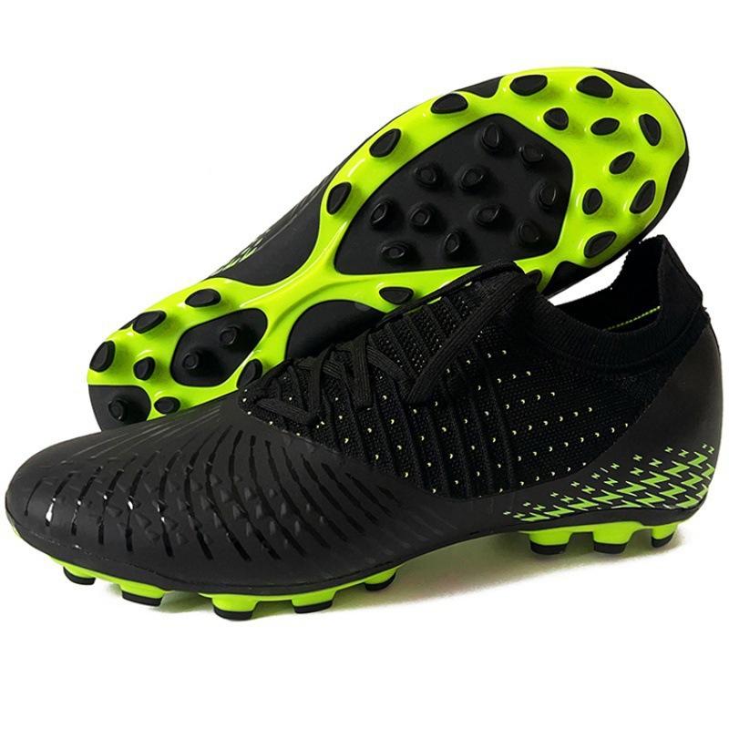 Seamless fly-woven football shoes men's low-top broken nails artificial turf long nails adult youth training shoes