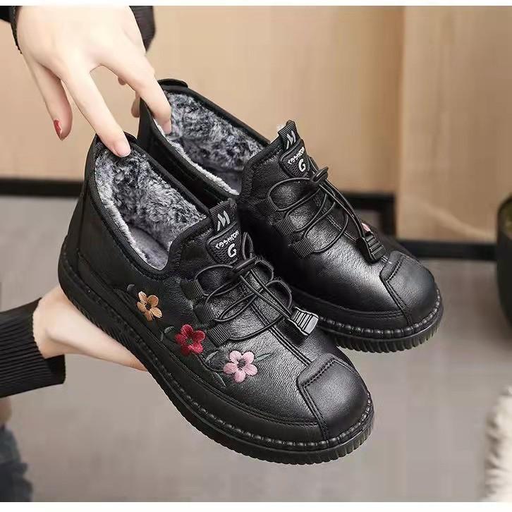2024 Winter Casual Flat Lace-up Cotton Shoes Non-slip Waterproof Embroidery Shoes for Shoes Warm Snow Boots Bota Masculina