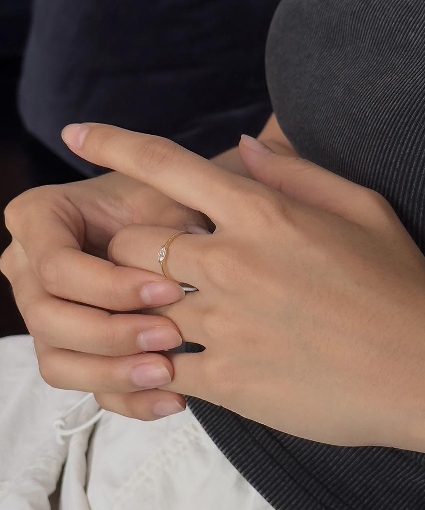 Faye 14K Navette Ring (C Type)